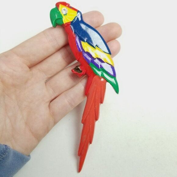 Vintage Giant Macaw Parrot Brooch, Rainbow Colorful Painted Bird Lapel Pin - Picture 6 of 7